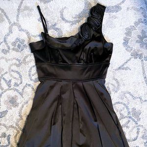 SPEECHLESS Rose Asymmetrical Sleeve Black Dress 5